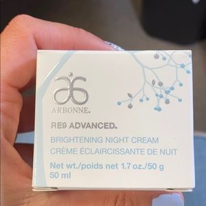 Arbonne RE9 Advanced